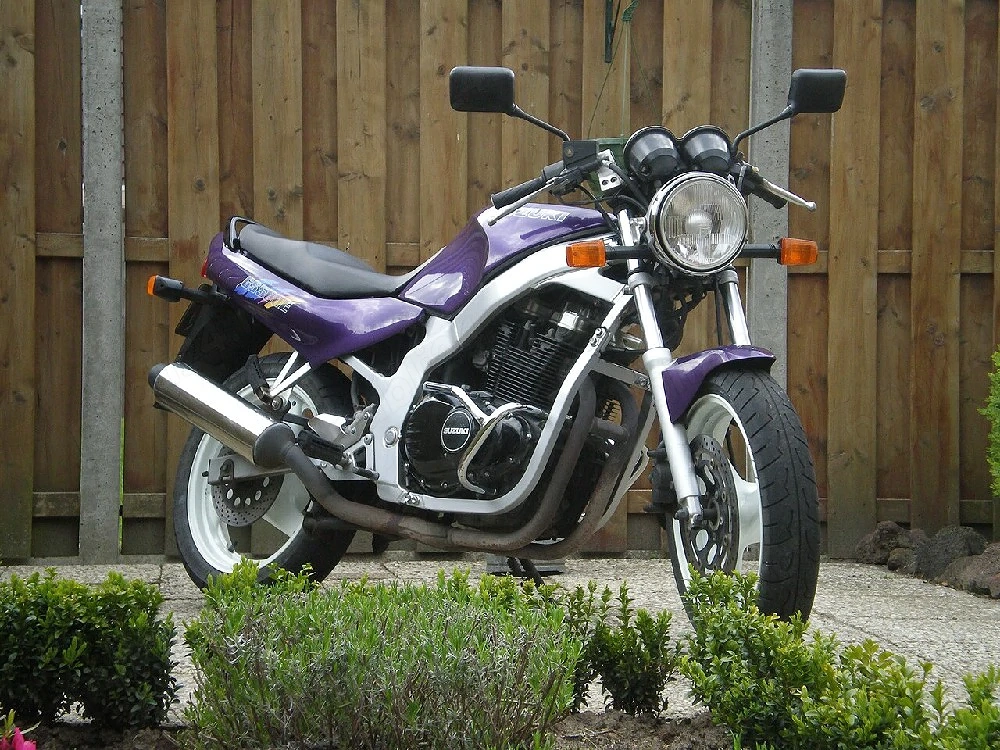 Suzuki GS 500