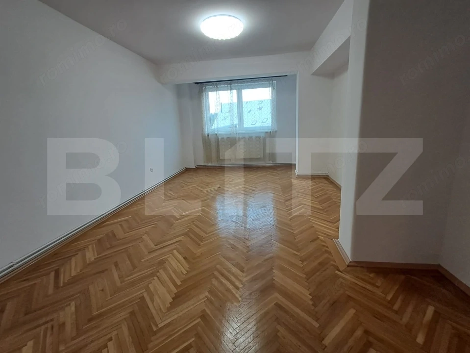 Apartament 4 camere, 110 mp utili, Ultracentral – Spațios și Elegant
