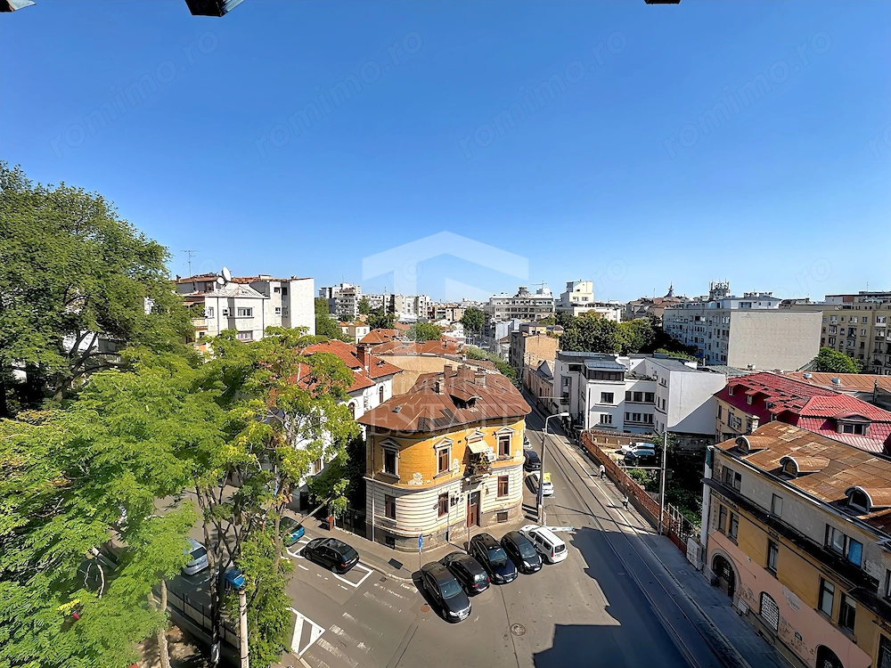 4 camere semidecomandat | 112 mp cu balcoane | Cismigiu