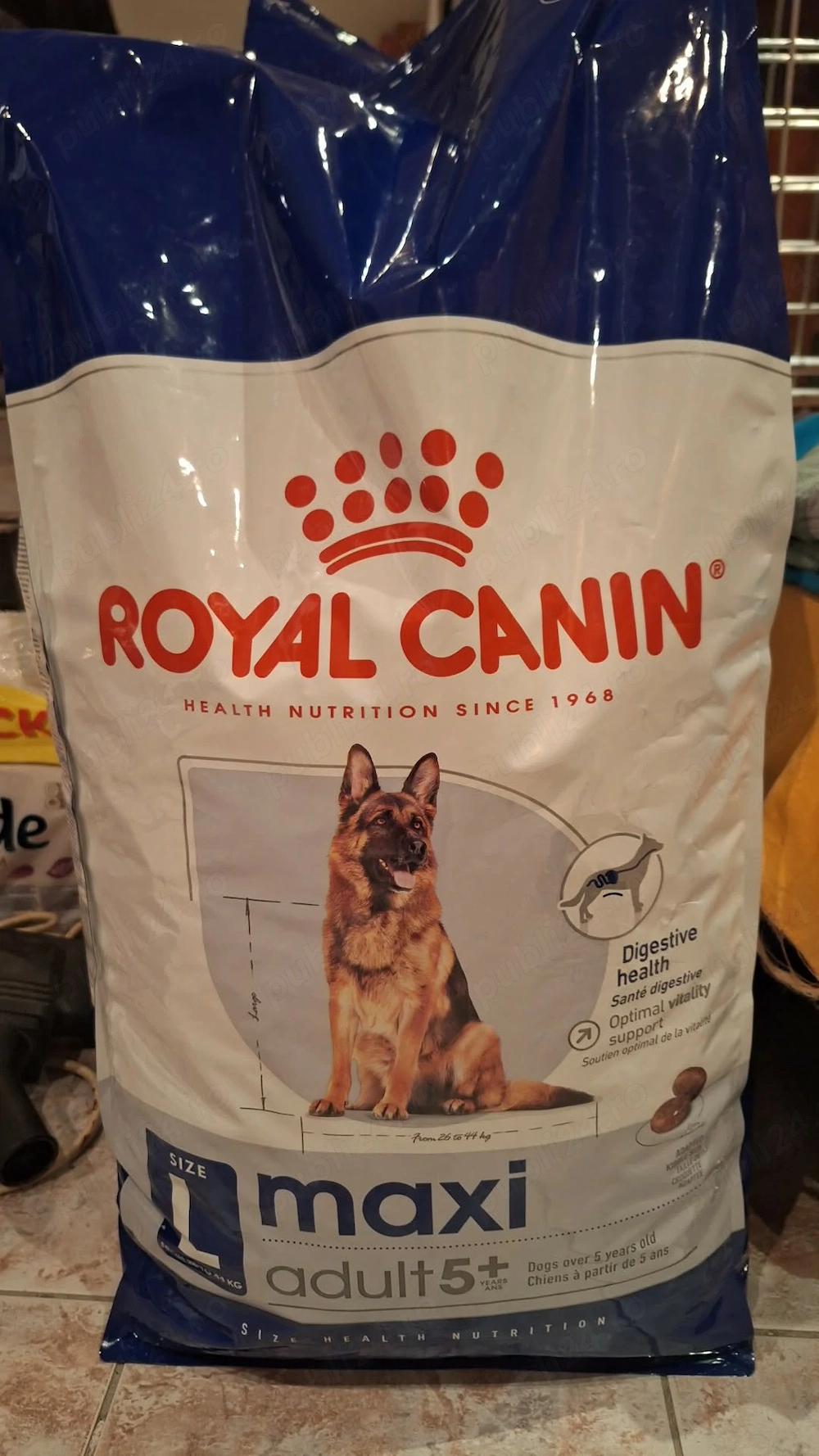 2 saci mâncare uscată Royal Canin