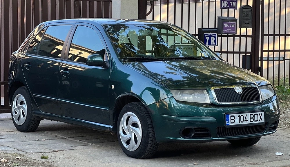 Skoda Fabia Hatchback 1.2 Benzină   64 CP