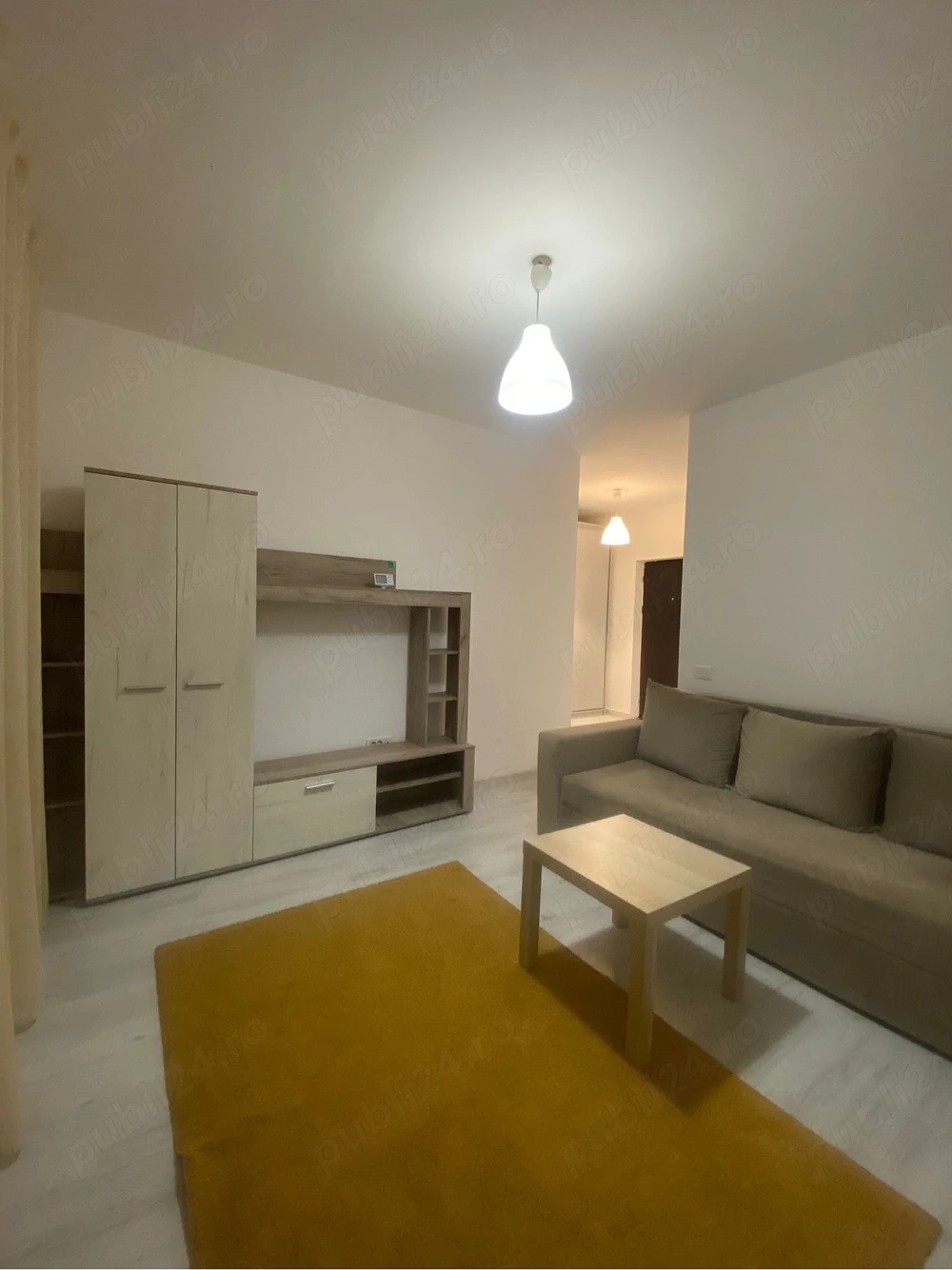 PARTICULAR Ofer spre inchiriere Garsoniera 40m