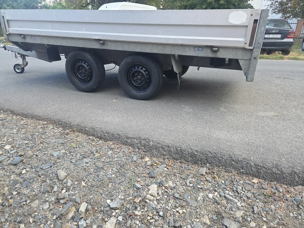 Vand Remorca 2700kg