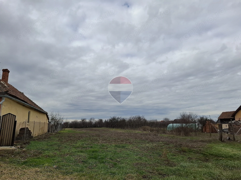 Teren intravilan de vânzare 1,241mp Frumuseni, Arad