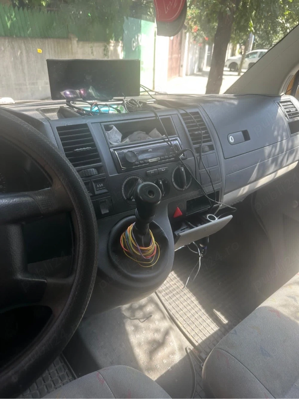 VW T ransporter