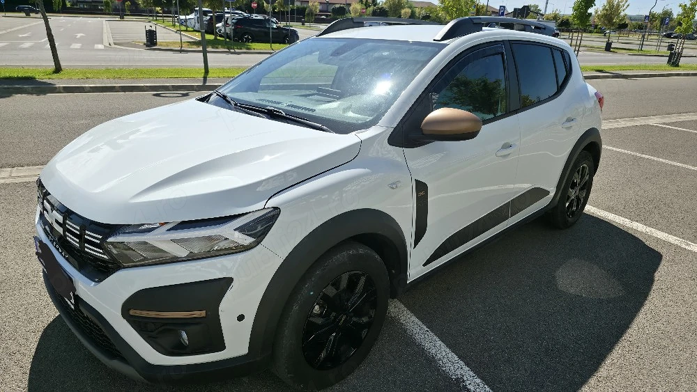 Dacia Sandero Stepway III EXTREME+ (2024) ECO-G 100 (GPL) 41.329 km Keyless Go & Dotări de Top  