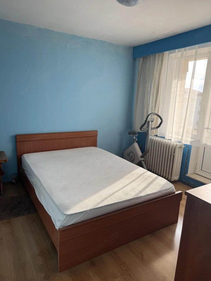 Apartament 5 camere, 94 mp utili, 2 băi, 2 balcoane – Ultracentral, Baia Mare