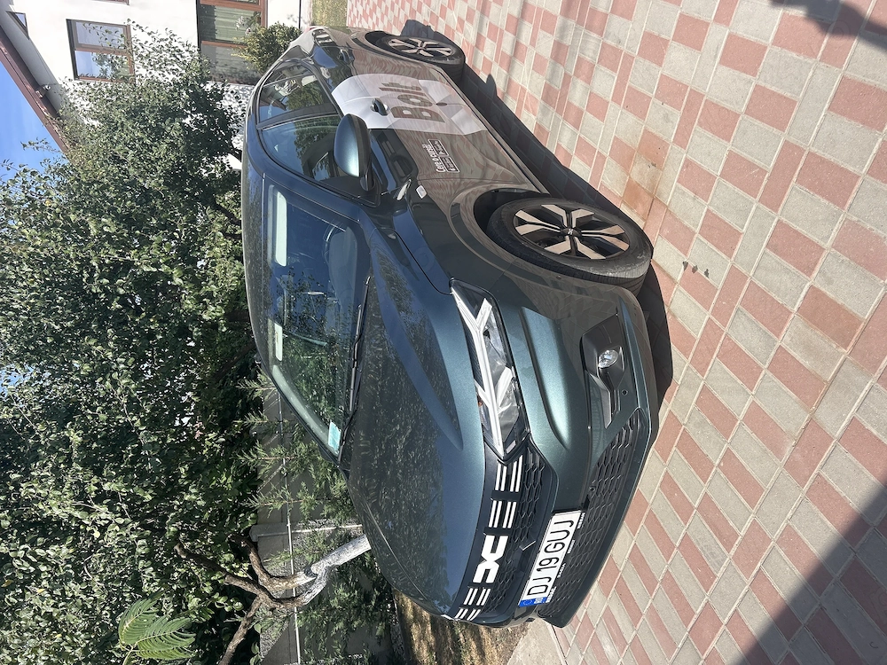 Vând Dacia Logan 