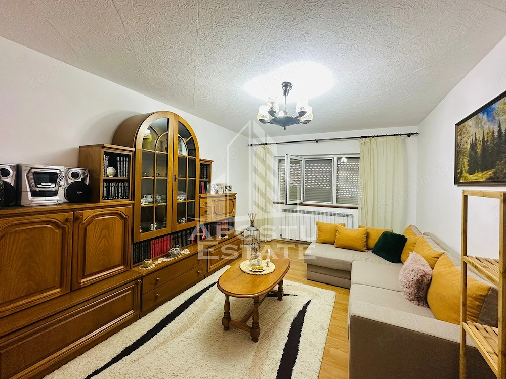 Apartament 3 camere zona Miorita