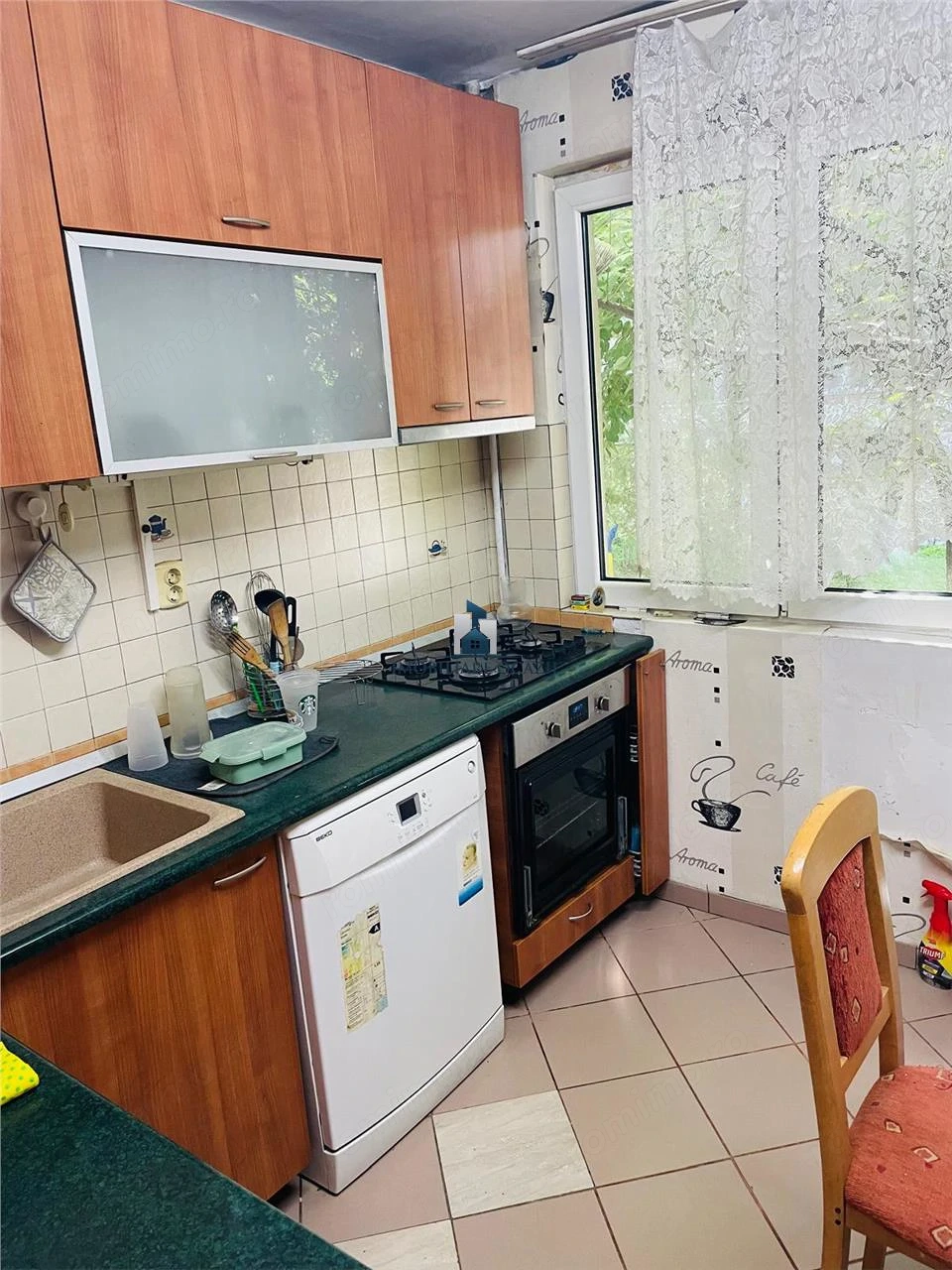Inchiriere Apartament 2 Camere Decomandat Bd.Ctin.Brancoveanu
