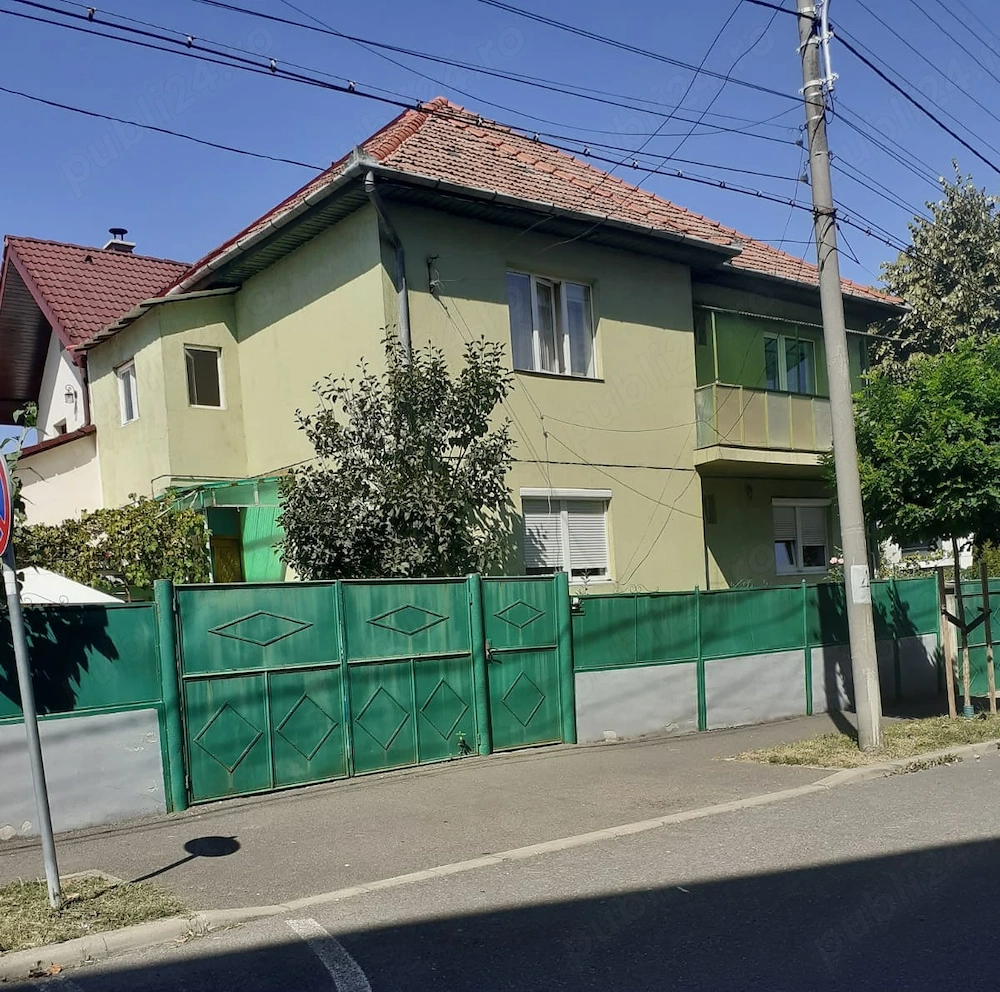 Închiriez 1 camera, 1 bucătărie și 1 baie la casă