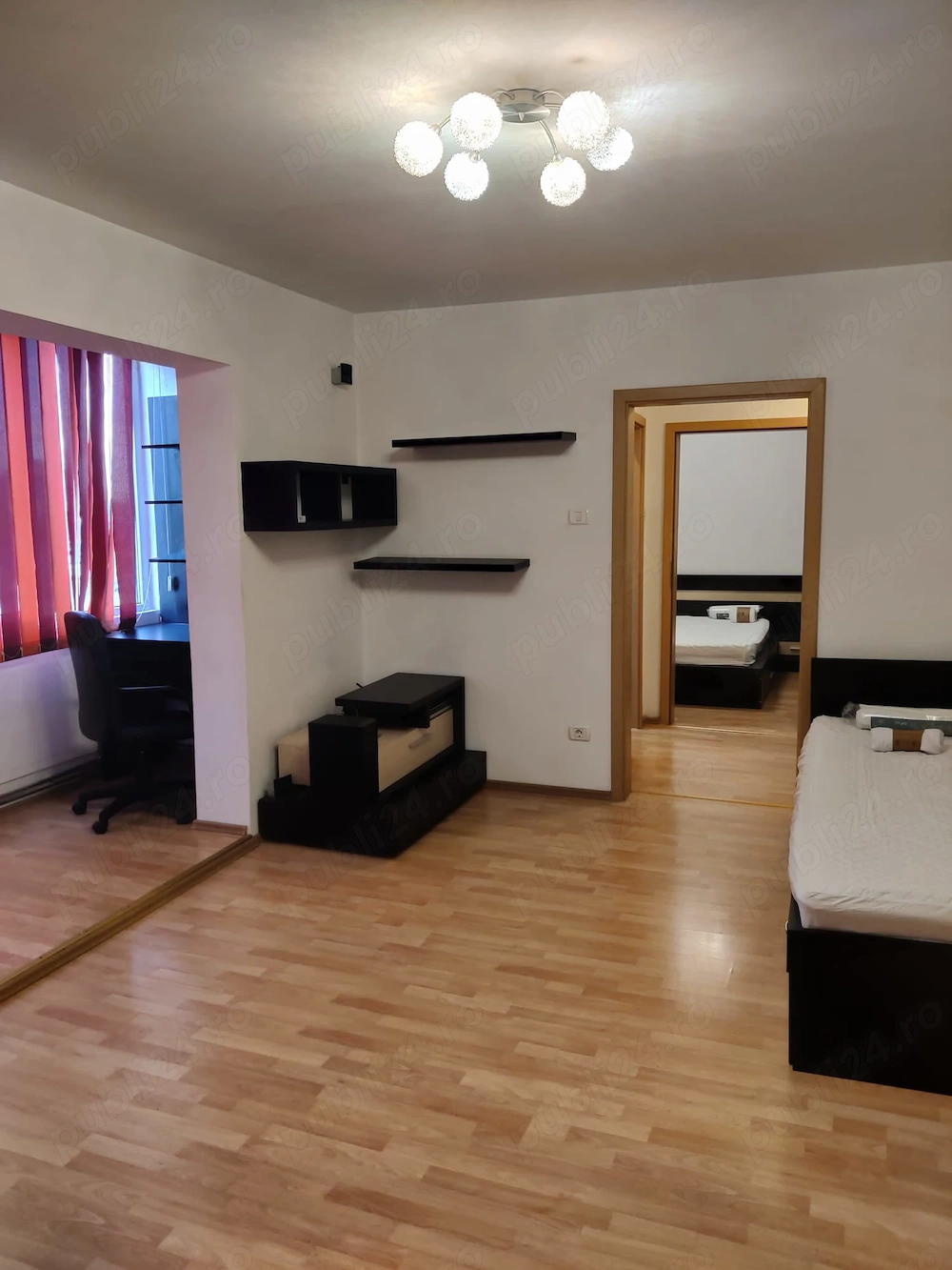 Apartament 2 camere zona Mall-Circumvalatiunii.Liber