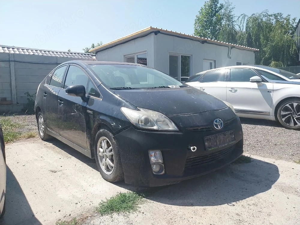 Piese Toyota Prius dezmembrez
