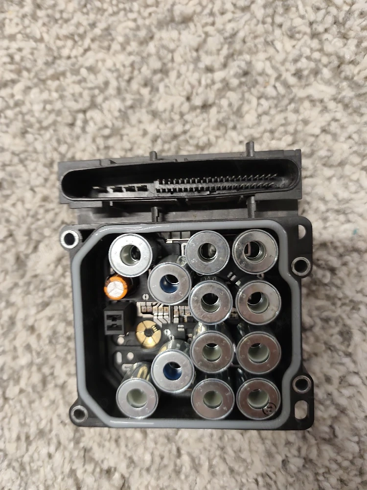 Calculator Centralina ECU Pompa ABS Corsa C Bosch 0265950325