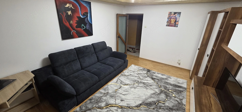 Vand apartament 3 camere decomandat!!!!