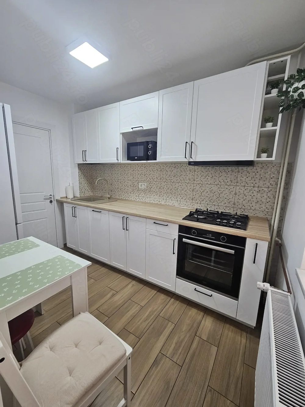Inchiriez apartament 2 camere sos. Pantelimon 