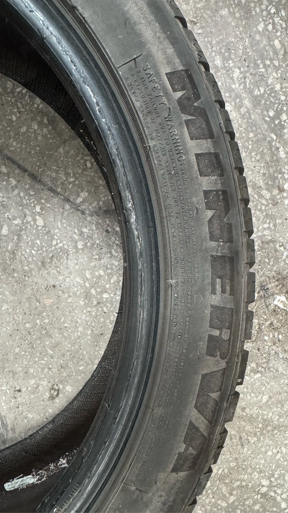 Anvelope allseason Minerva 215/45R18