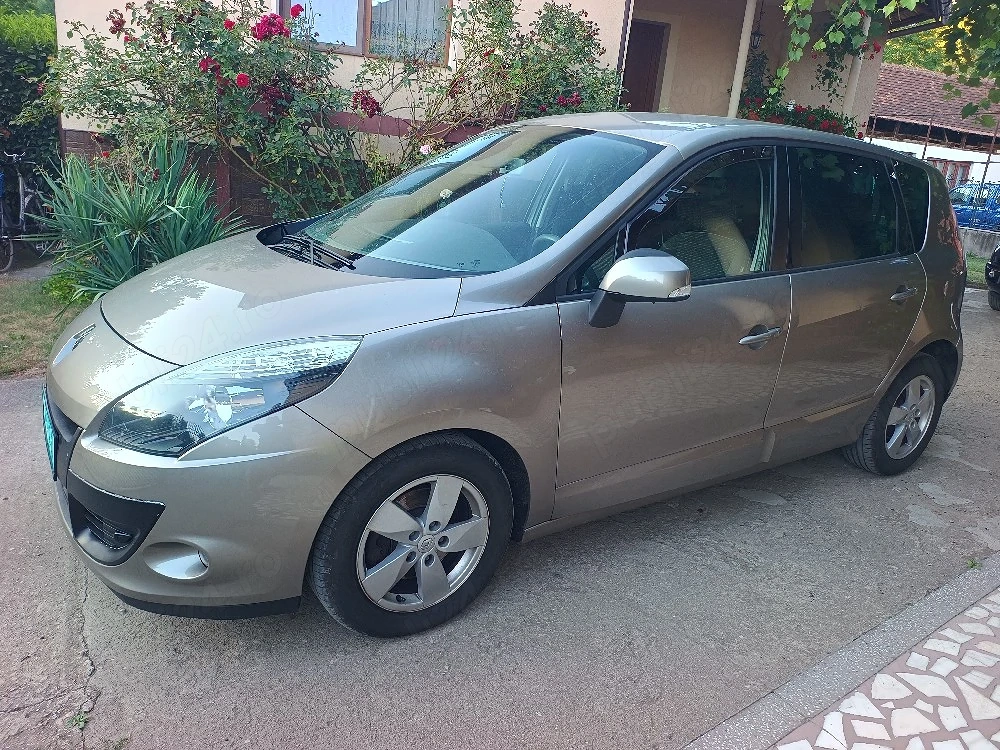 Renault scenic  1.5 diesel  E5  fab.2010