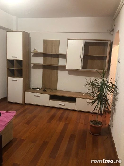 De inchiriat  apartament cu 1 camera in zona Bucovina cu centrala proprie