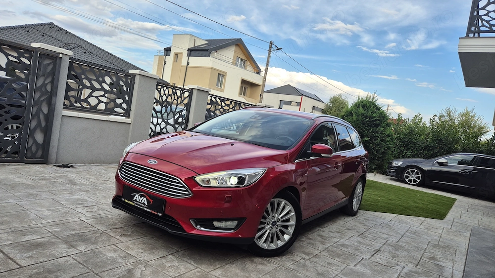 Ford-Focus-1.5 Benzina R.A.R.EFECTUAT-BI-Xenon-150 cp-Lane Assist-Euro 6 Rate sau Cash Livrare 