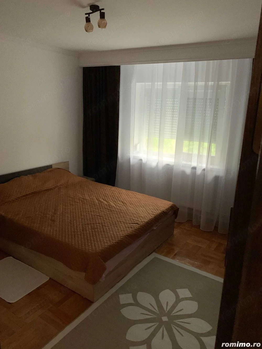 Apartament cu 2 camere de inchiriat in zona Complex Studentesc
