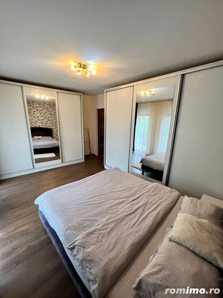 Apartament cu 3 camere de inchiriat in zona Centrala