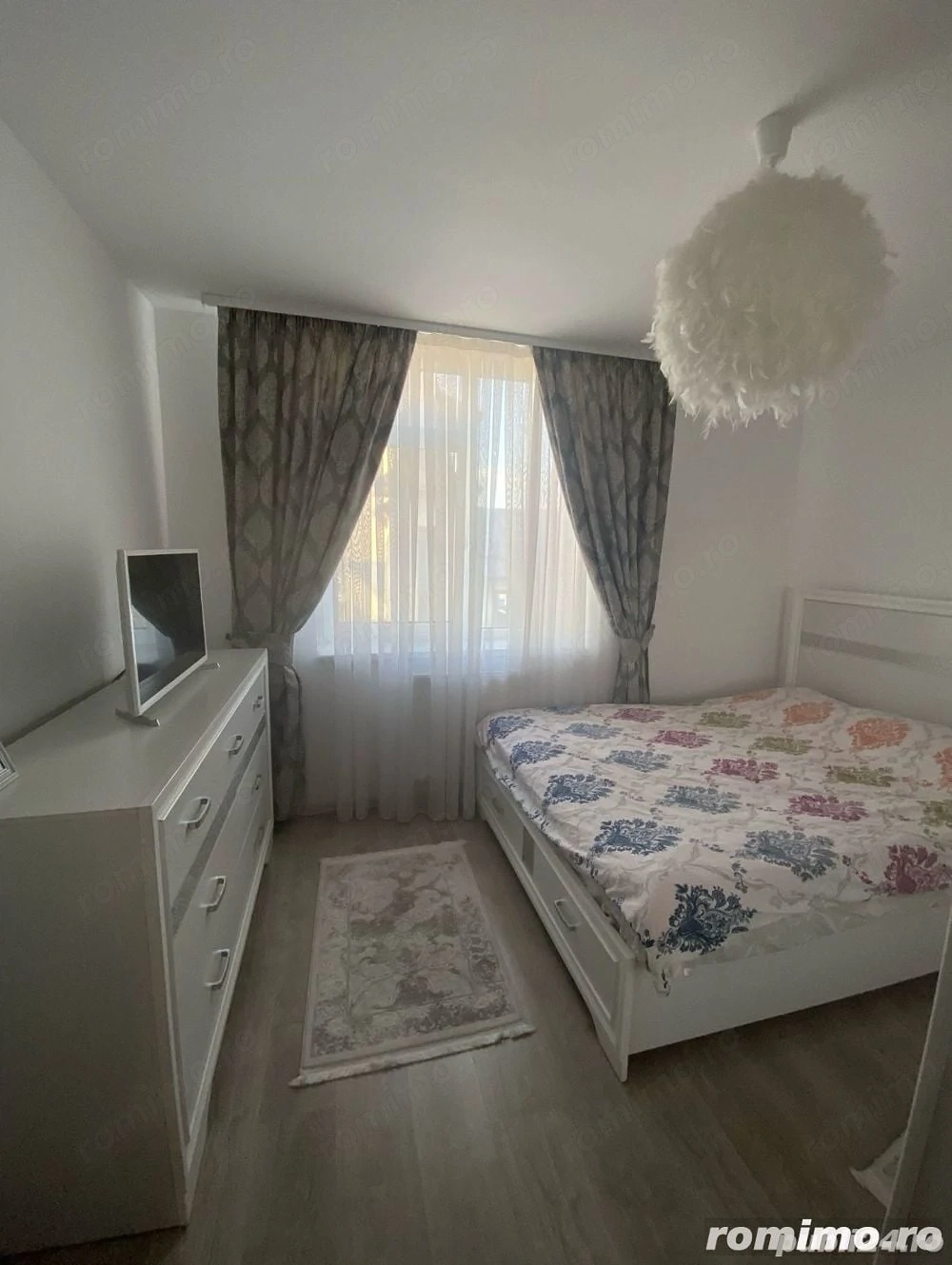 De inchiriat  apartament cu 2 camere zona  Buziasului