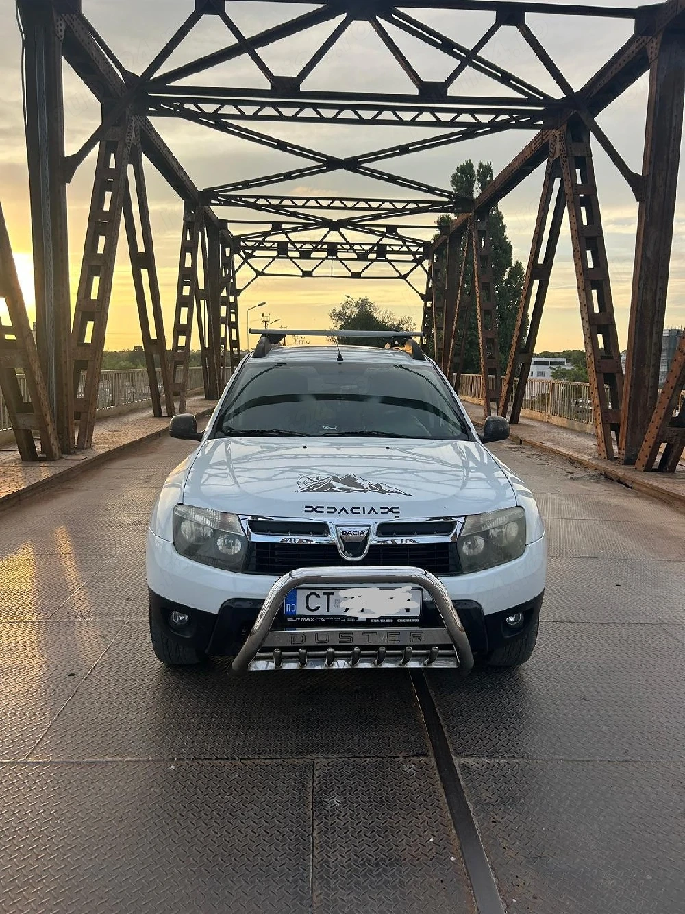 Vând Dacia Duster 1.5 dci 4x4 2011