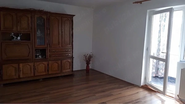 *VALABIL DOAR AZI * Închiriez aparrament 2 camere