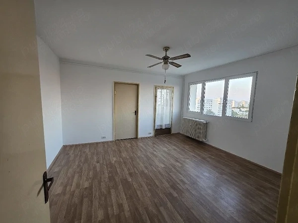 Vând apartament cu 2 camere în Titan lângă metrou Titan