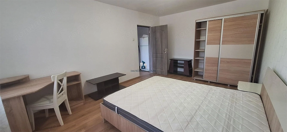 Vaznare Garsoniera Decomandata Bld. Brancoveanu
