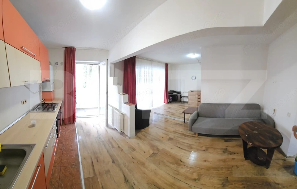 Apartament de vanzare, cu 2 camere, 39 mp, zona Florilor