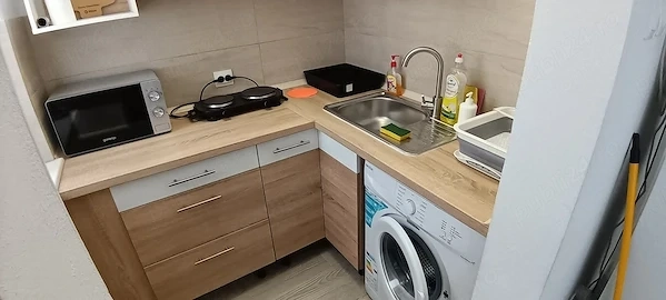 Garsoniera de inchiriat in zona Lipovei