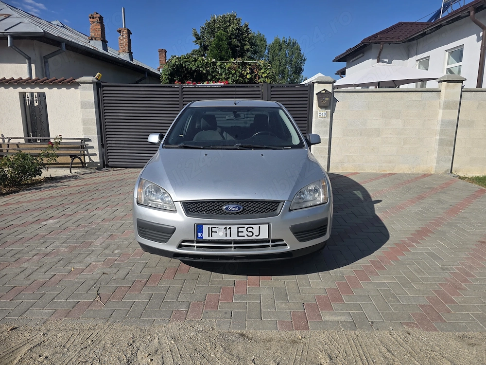 Ford Focus 2007- Berlina -Provenienta Ford RO-2007-16 Benz 110cp E 4. Nr km 156000. Pret 1500 Euro