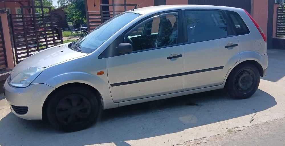 Ford fiesta 2005 1.4 benzina