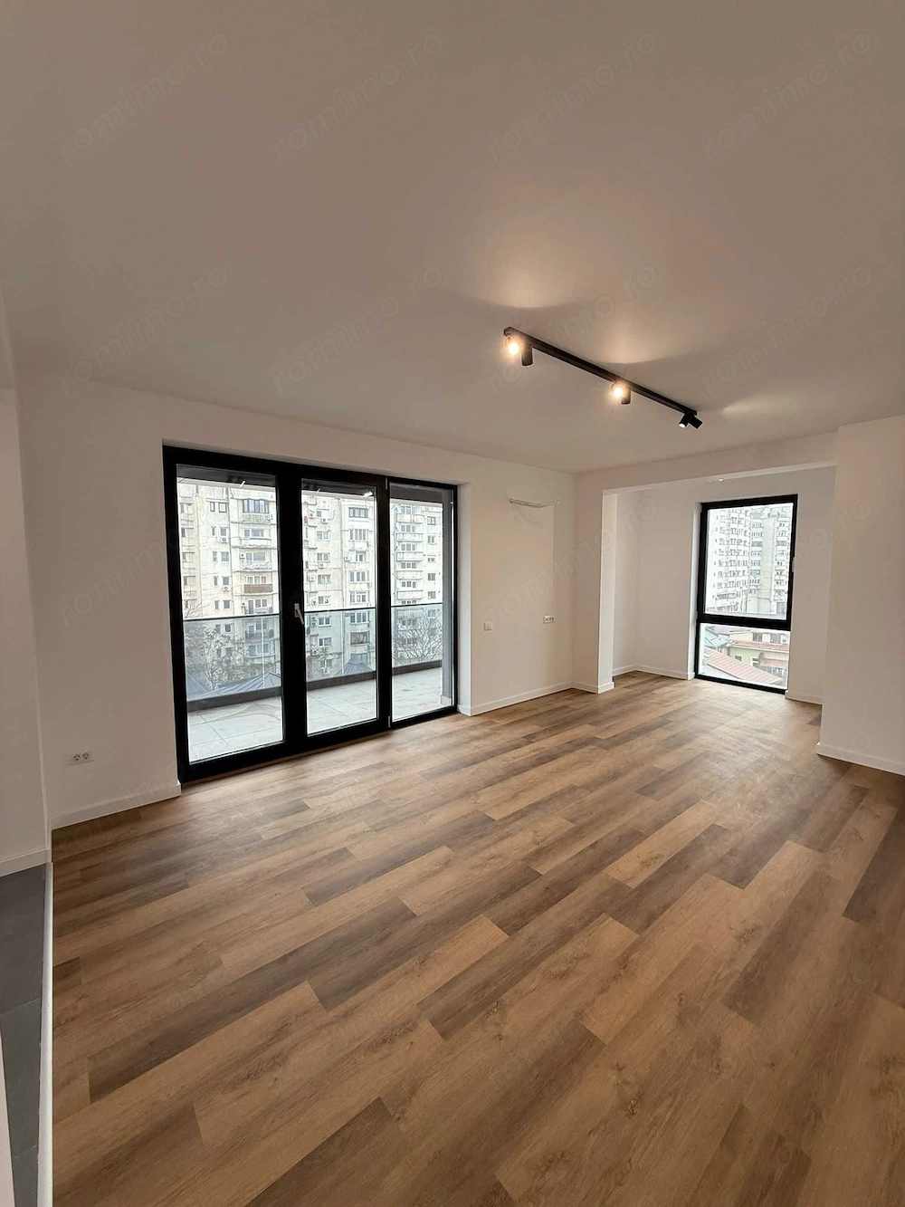Închiriere Apartament 2 camere Decebal, ansamblu rezidential nou, pretabil birou