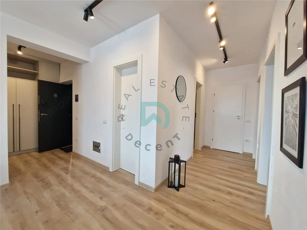 Apartament 3 camere, lux, parcare, Coresi, Brasov