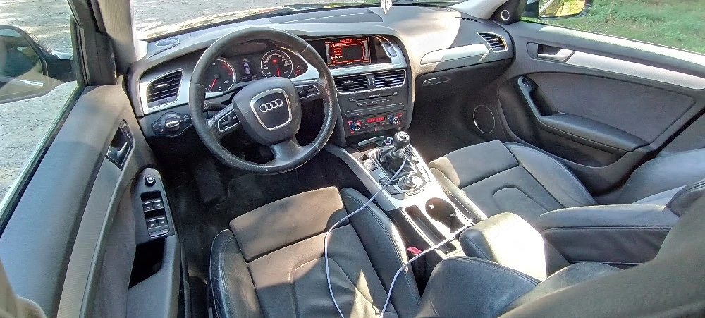 Audi a4 b8 2.0 tdi 2009