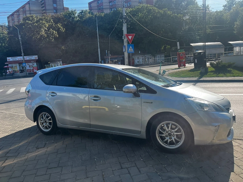 Toyota Prius+ 2014 Hybrid + GPL STAG, 7 locuri, automata - 7.500 EUR negociabil