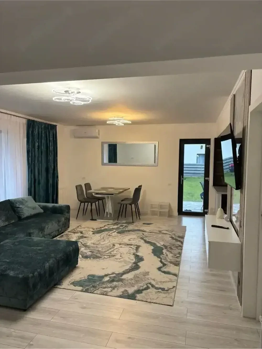 Casa de inchirit 3 camere Domnesti direct proprietar 