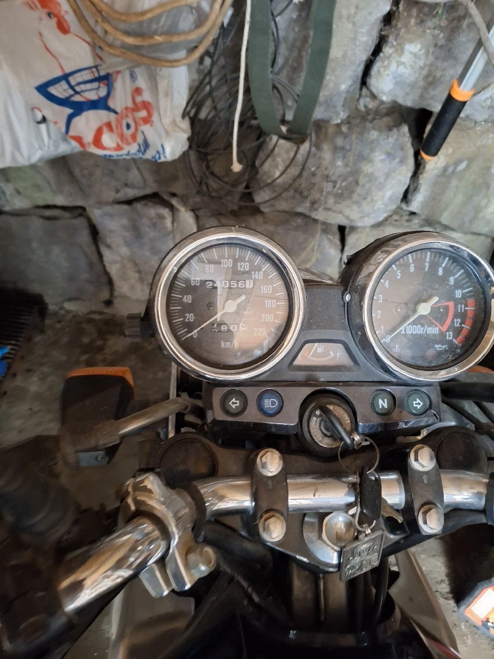 Kavasaki  Motocicleta 