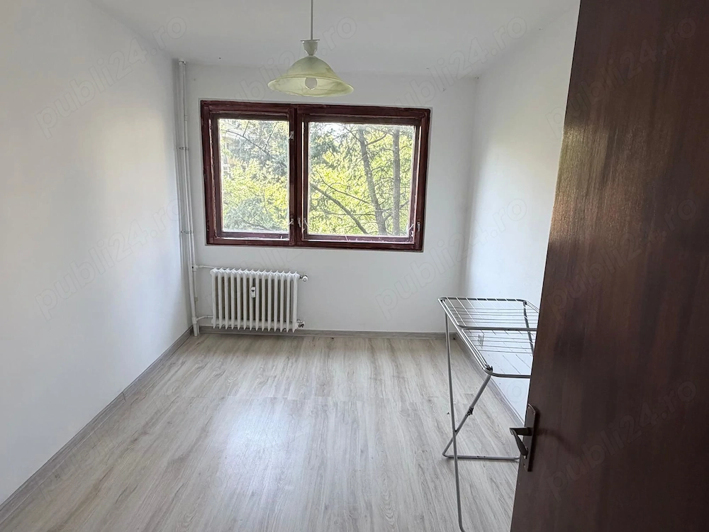 Apartament 3 camere | Etaj 2 9 | Zona Gorjului - Comision 0%