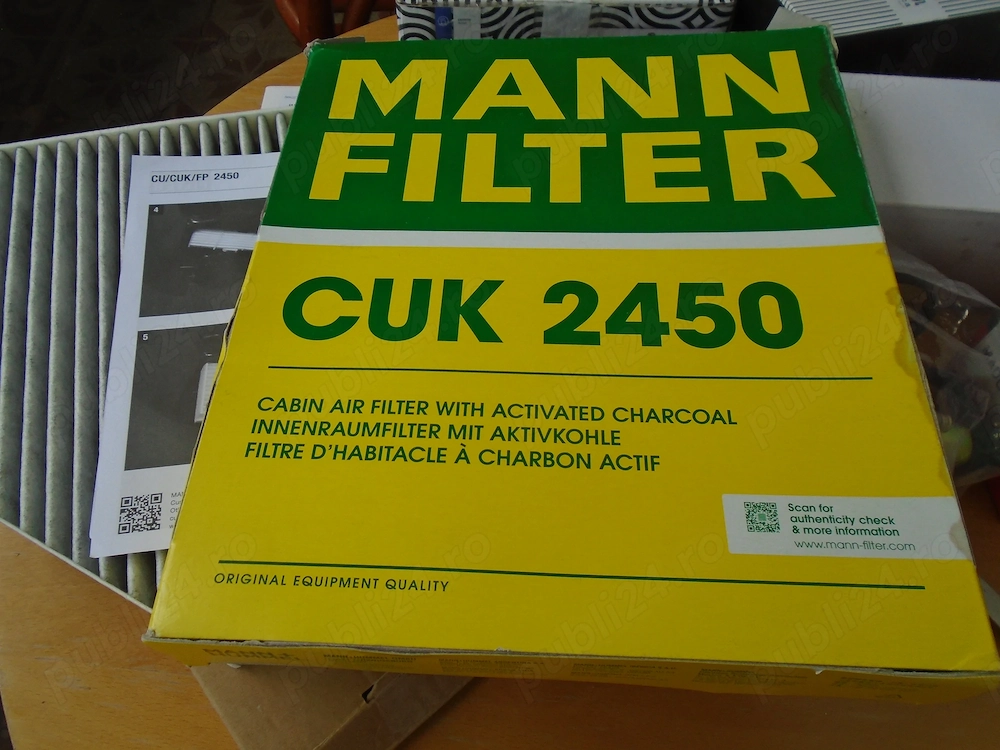 Filtru Habitaclu Polen cu Carbon Activ MANN-FILTER CUK 2450 - Nou, Sigilat