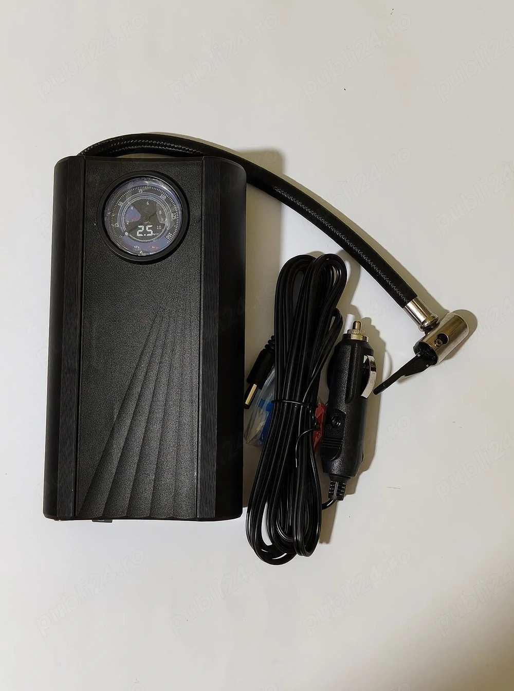 Compresor auto portabil