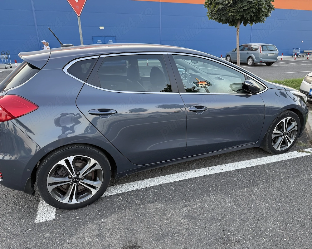 Kia Ceed 1.6 CRDi 136 CP | 64.000 km REALI | Unic Proprietar | Echipare TOP