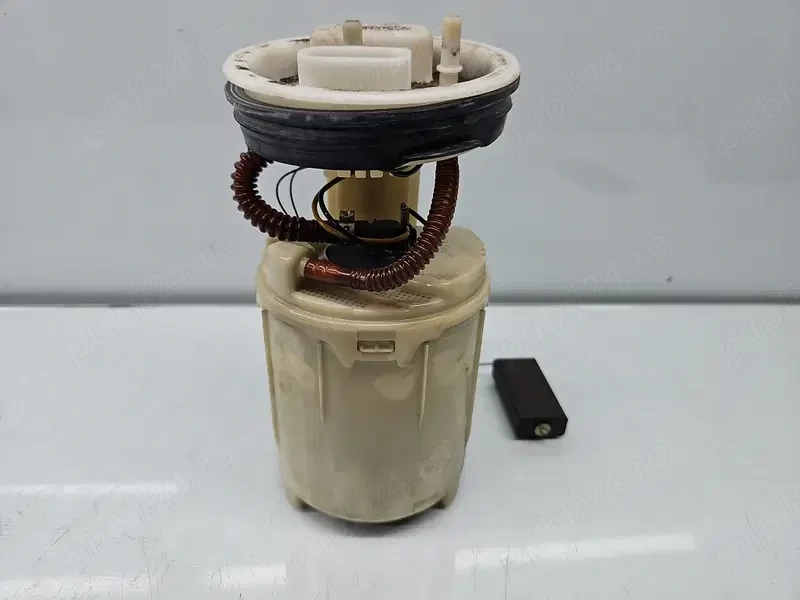 Pompa de benzina in rezervor Volkswagen Polo 2001 1.4 