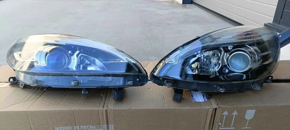Faruri Renault scenic