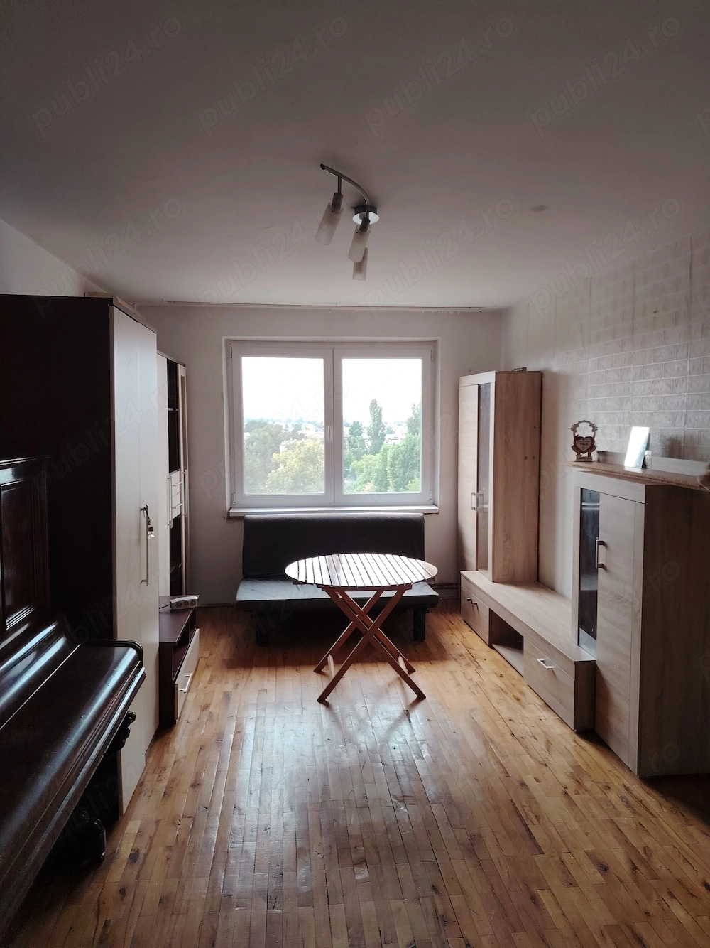2 camere, centrala proprie