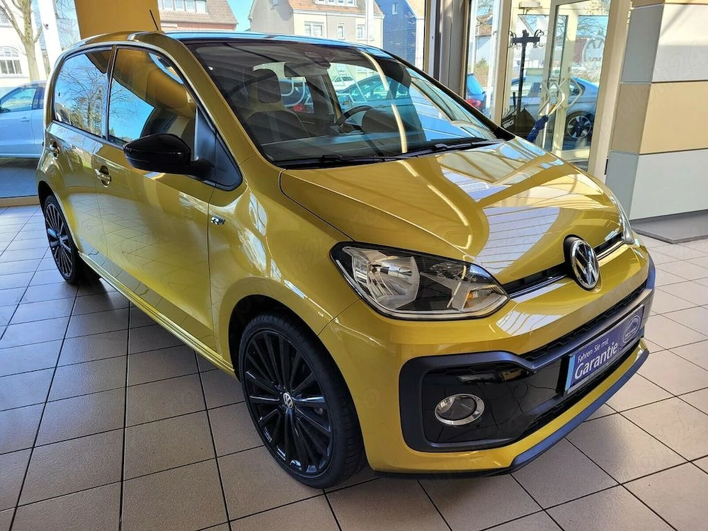 Volkswagen up! 1.0 TSI 90CP Rline - beats up!