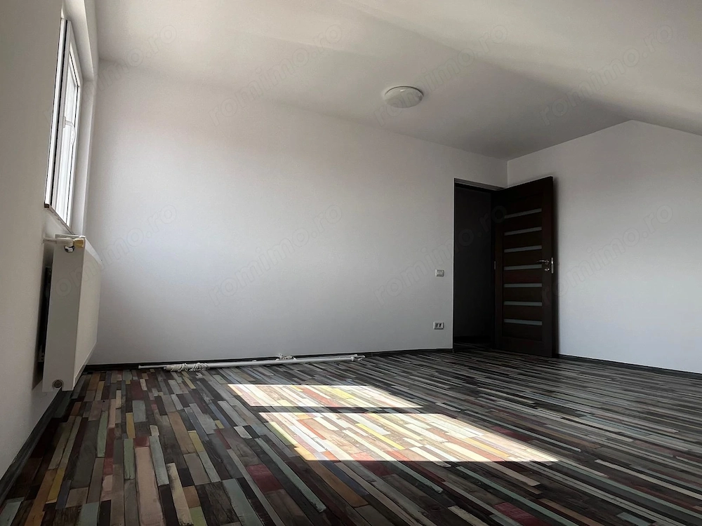 Apartament 3 camere decomandat, 83 mp utili, bloc 2016, vedere liberă   Burdujeni